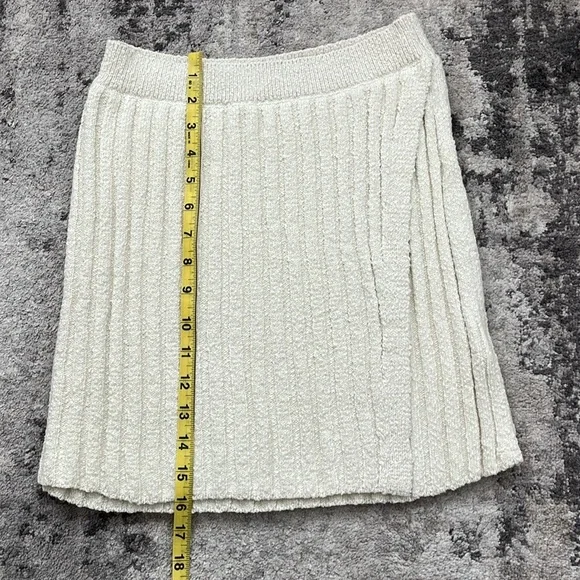 Free People Rosemary Set in Cheesecake - Picture 16 of 16